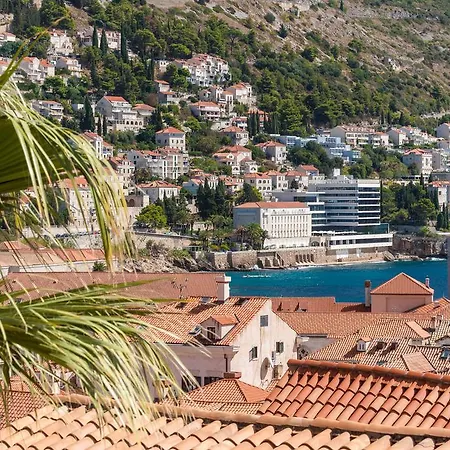 Euroadria بيت ضيافة 4*