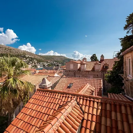 Euroadria Konukevi 4*